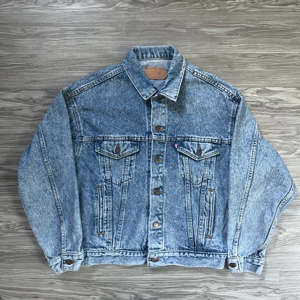 Vintage Levis 70507 4813 Denim Trucker Jacket Acid Wash Blue Mens Large 90s